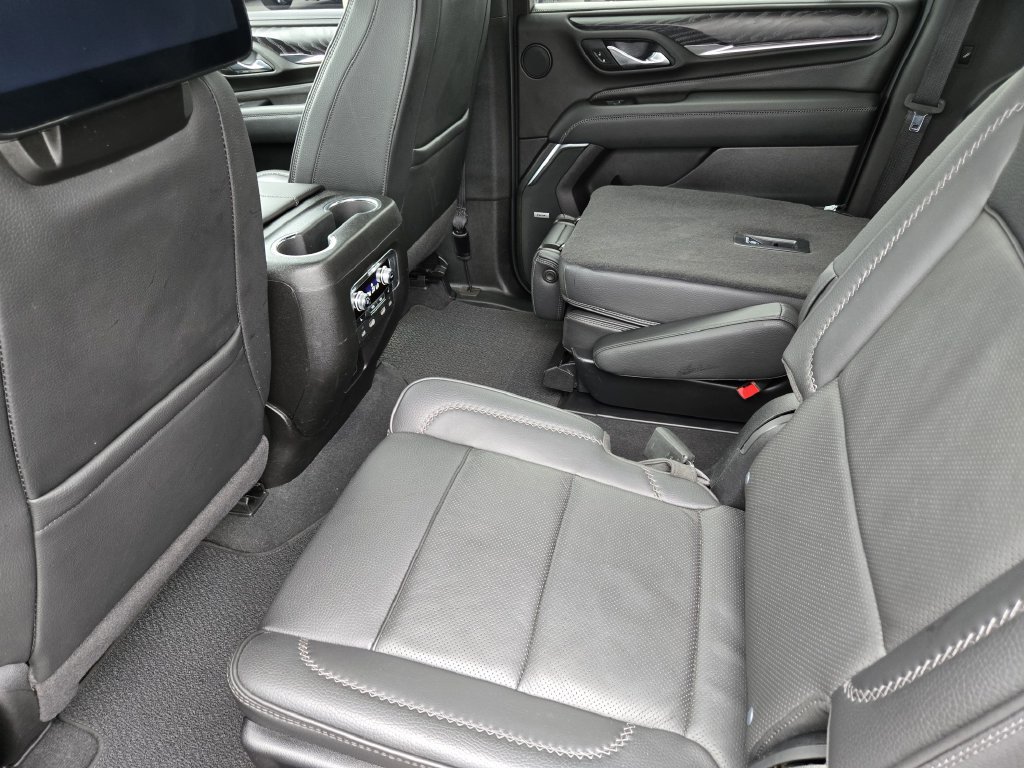 Certified 2024 GMC Yukon XL Denali AWD/4WD image 19