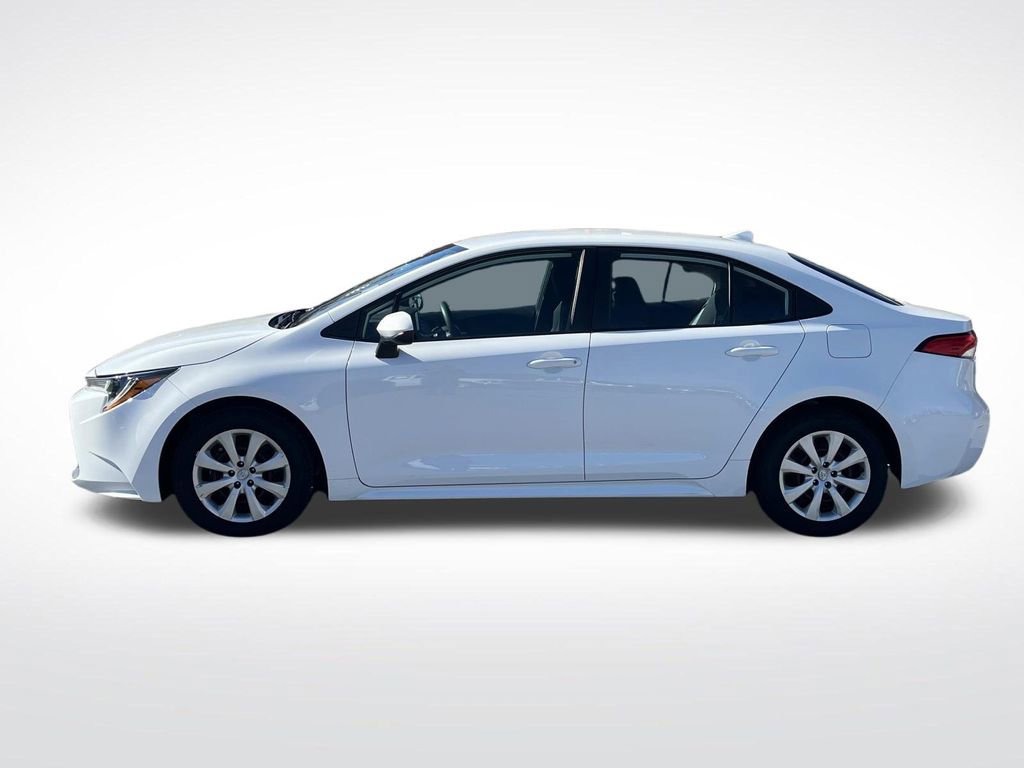 Used 2020 Toyota Corolla LE image 7