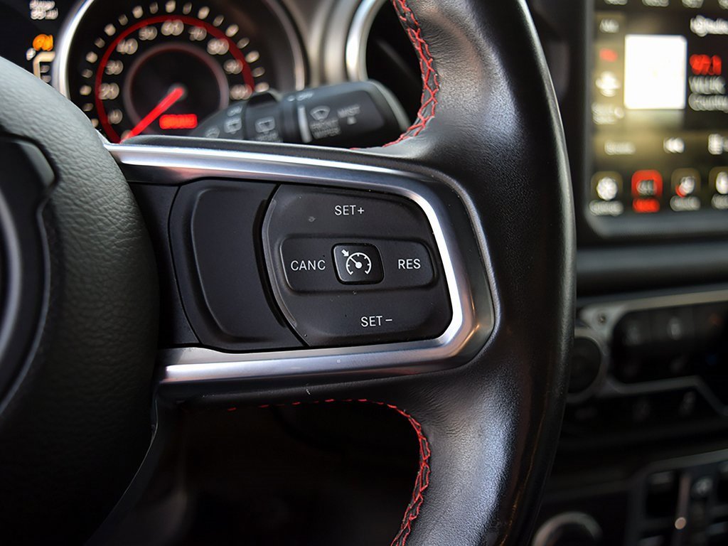 Used 2018 Jeep Wrangler Unlimited Rubicon w/ Dual Top Group image 11