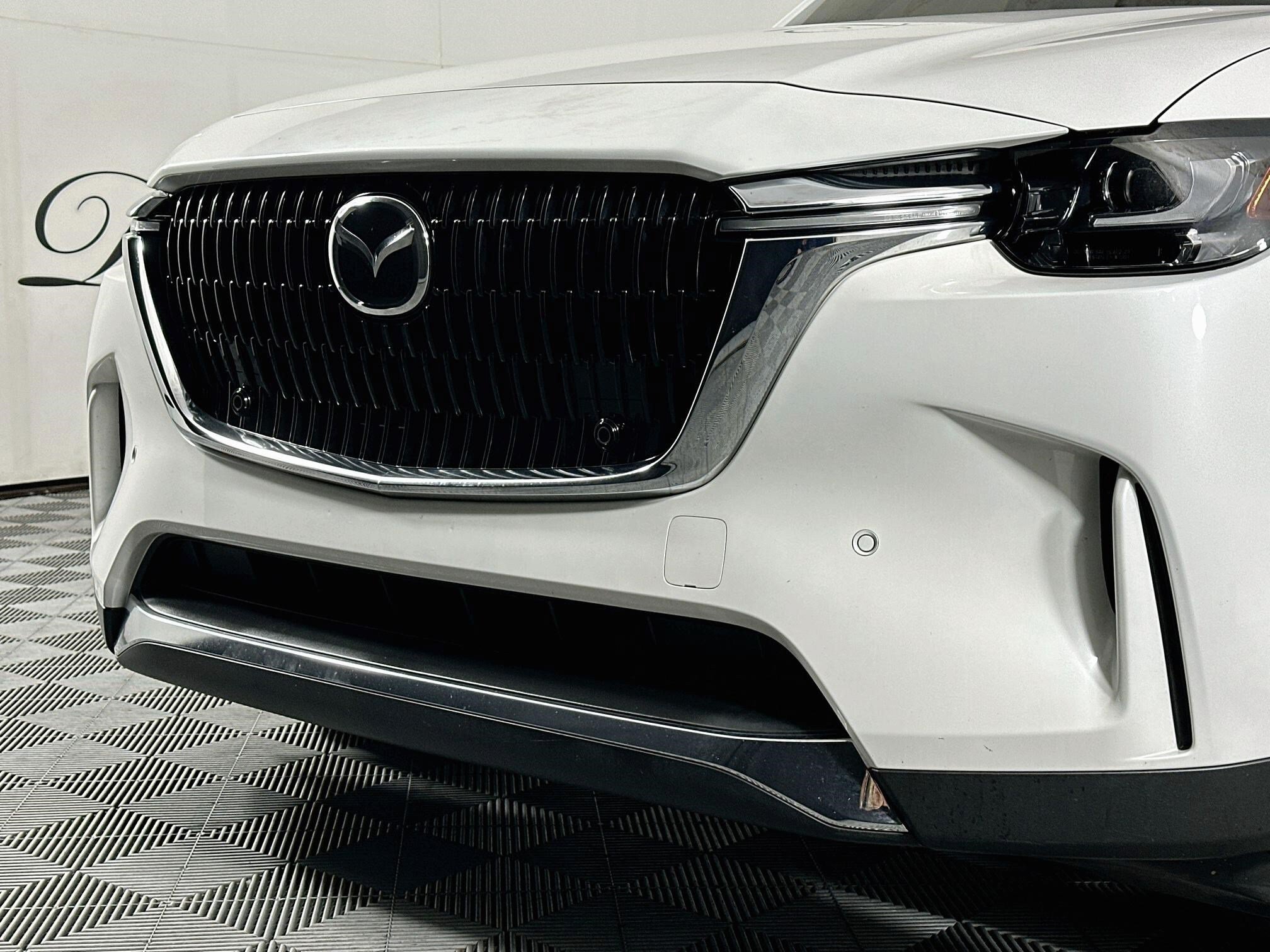 Used 2024 MAZDA CX-90 Plug-In Hybrid w/ Premium Pkg AWD/4WD image 36
