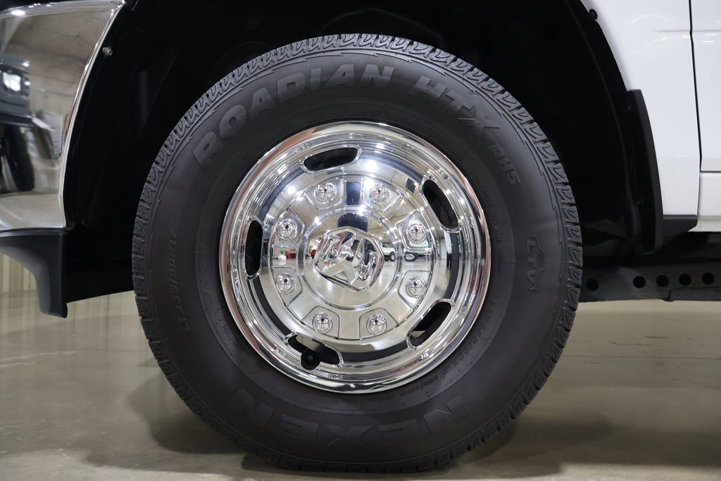 Used 2019 RAM 3500 Big Horn image 16