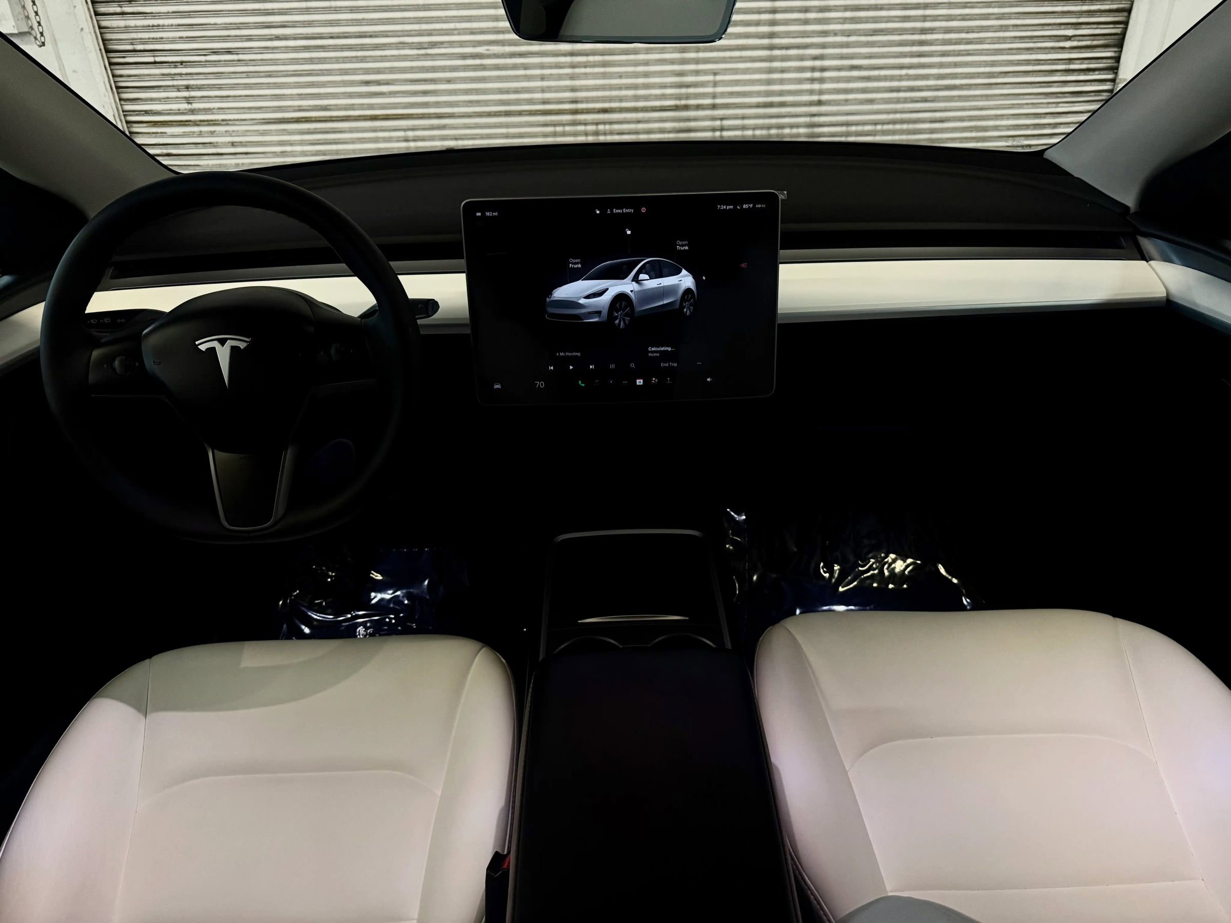 Used 2023 Tesla Model Y Long Range image 13