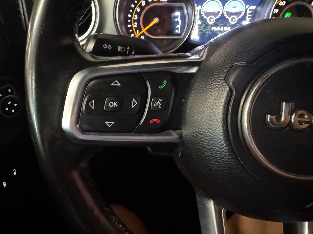 Used 2020 Jeep Gladiator Overland w/ Safety Group image 21