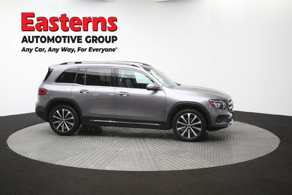 Used 2022 Mercedes-Benz GLB 250 4MATIC w/ Premium Package Lite image 52