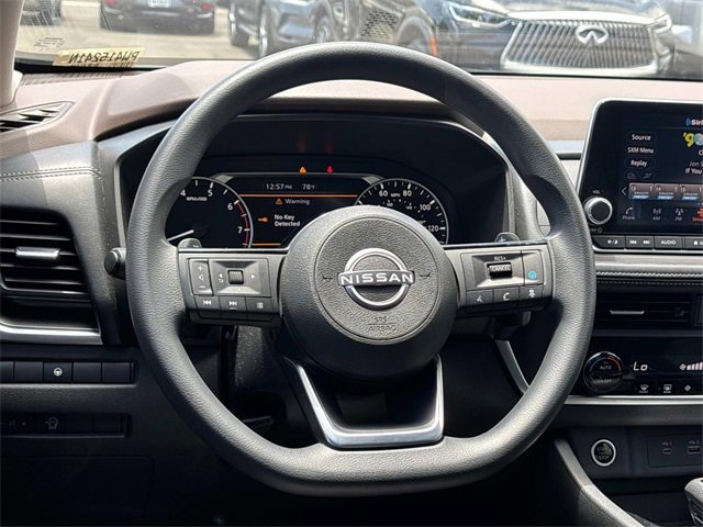 Certified 2023 Nissan Rogue SV image 7