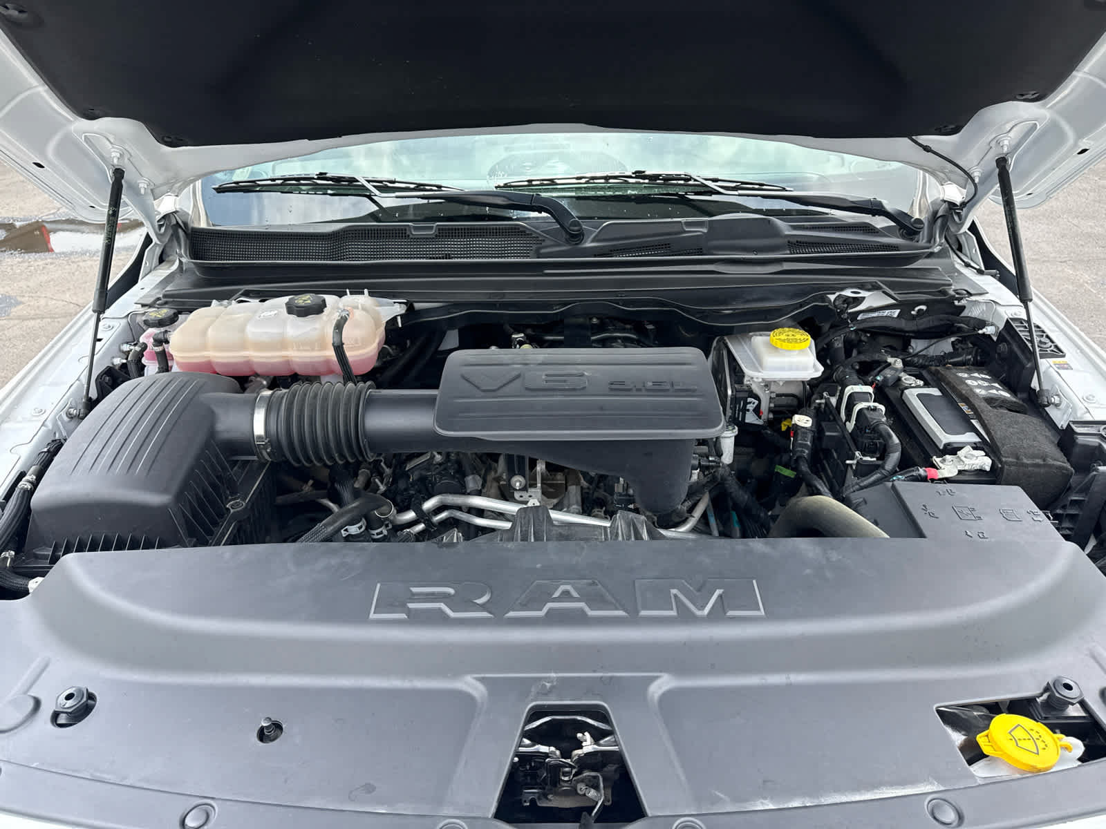 Used 2025 RAM 1500 Big Horn AWD/4WD image 23