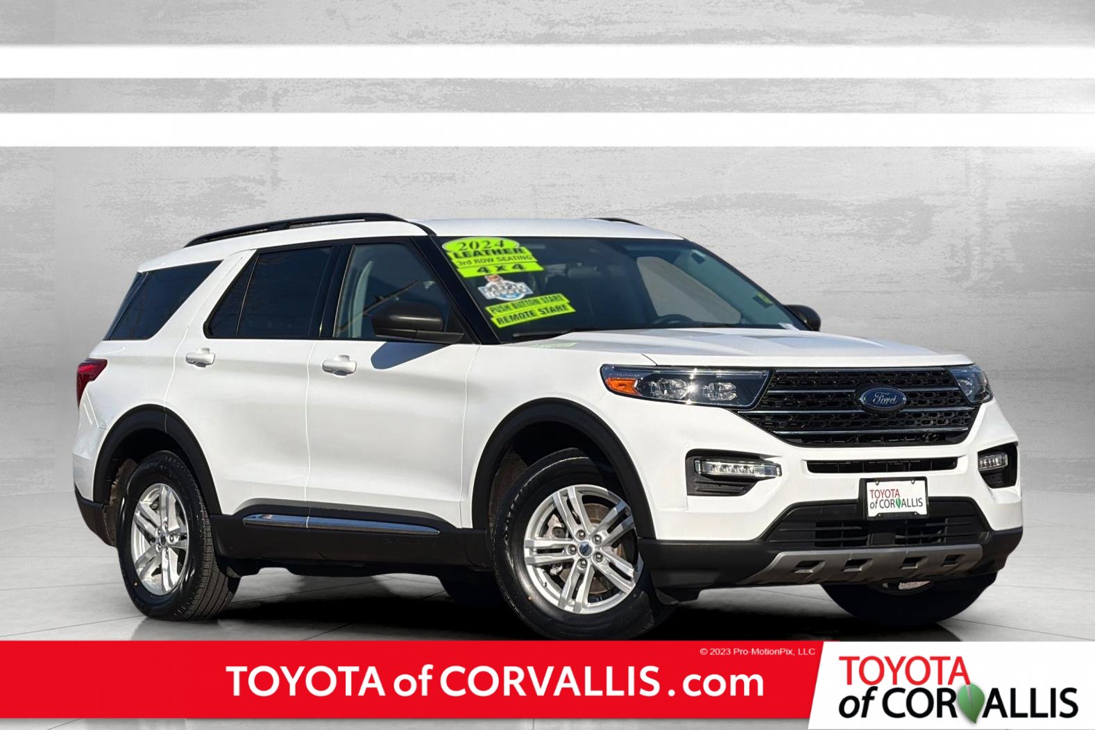 Used 2024 Ford Explorer XLT w/ Equipment Group 202A image 1