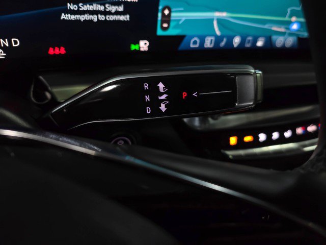 Used 2024 Cadillac Lyriq Luxury w/ LPO, Floor Liner Package image 23