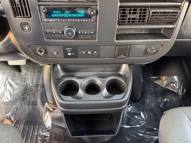 Used 2018 GMC Savana 3500 Extended w/ Power Convenience Package RWD image 21
