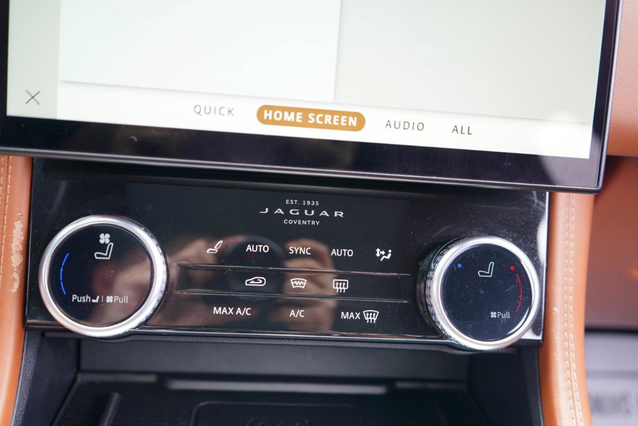 Used 2021 Jaguar F-PACE SVR AWD/4WD image 54