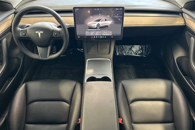 Used 2023 Tesla Model 3 Standard Range RWD image 15