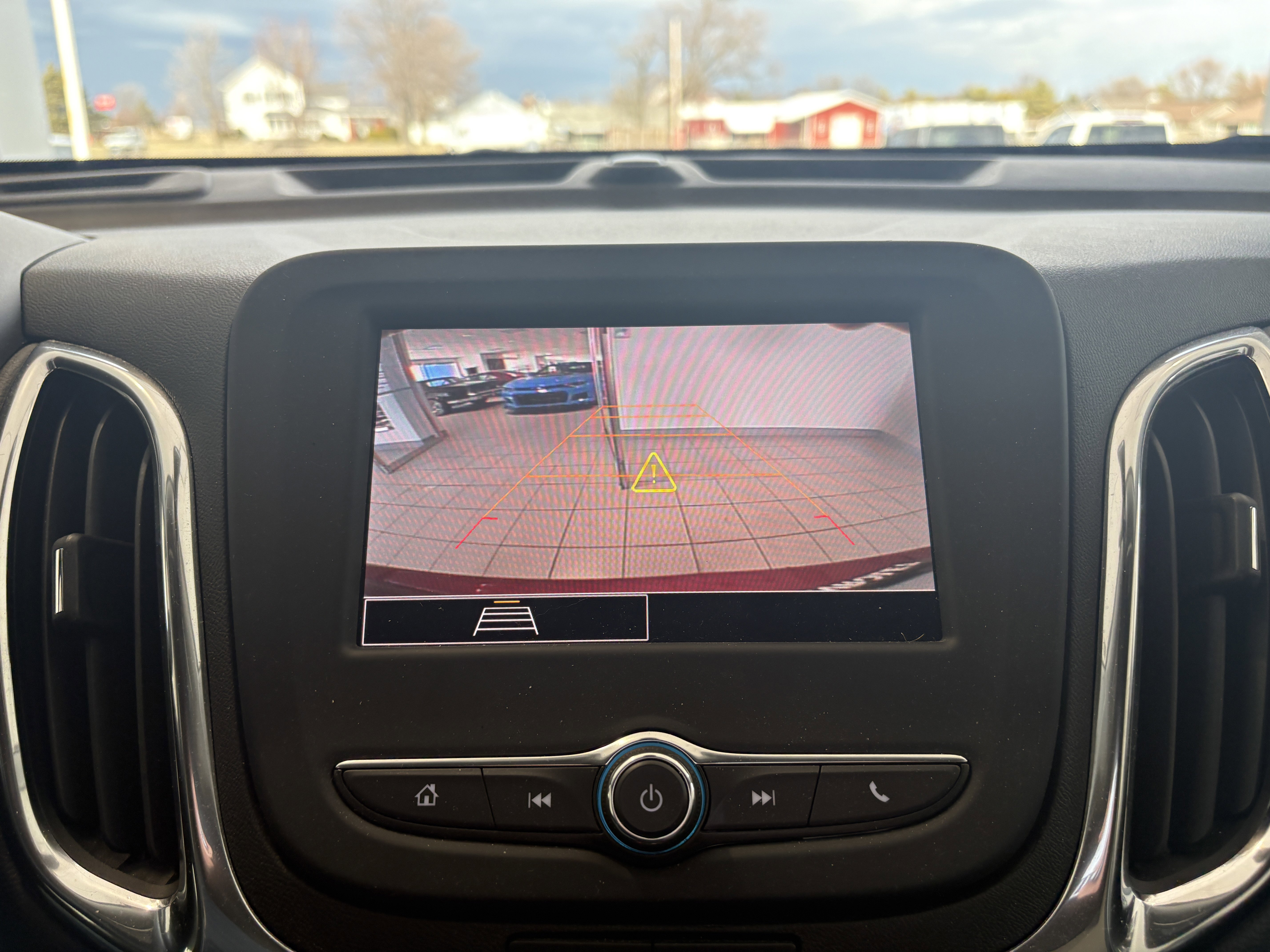 Used 2023 Chevrolet Equinox LT image 16