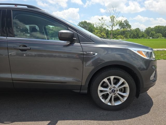 Certified 2018 Ford Escape SE AWD/4WD image 4