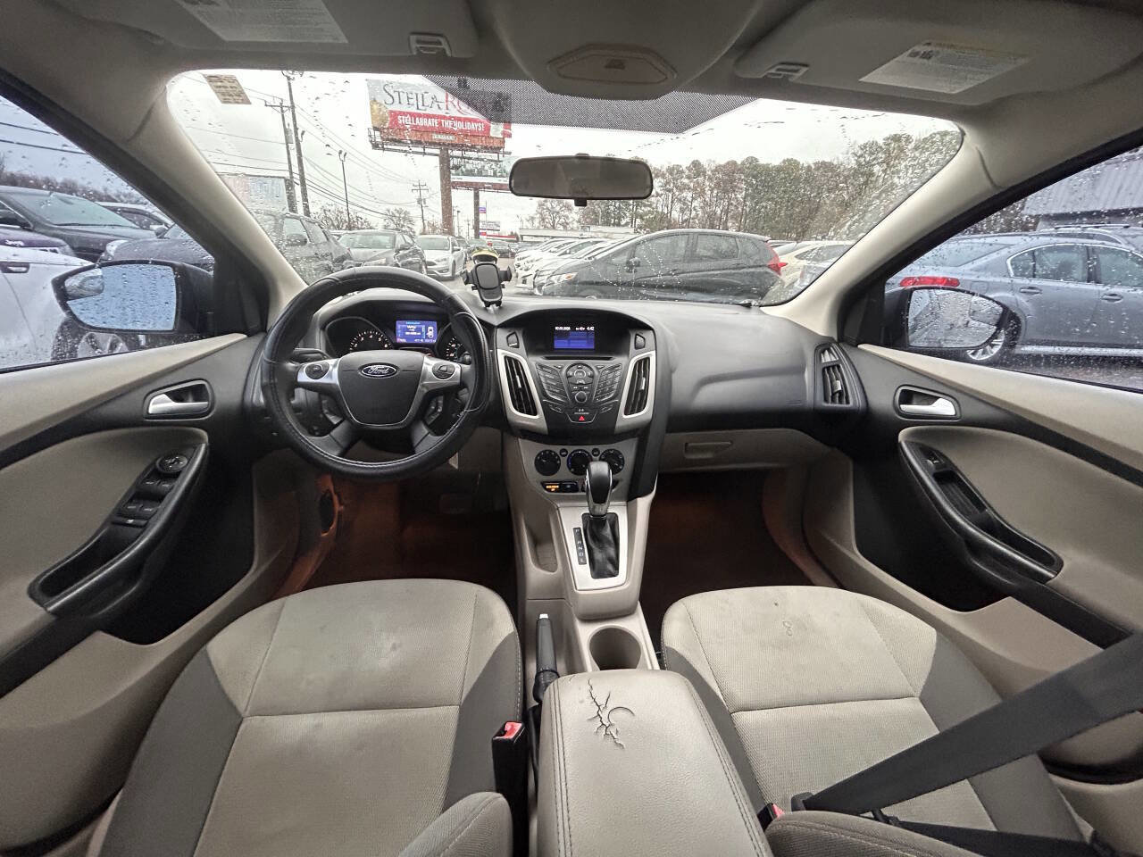 Used 2013 Ford Focus SE image 10