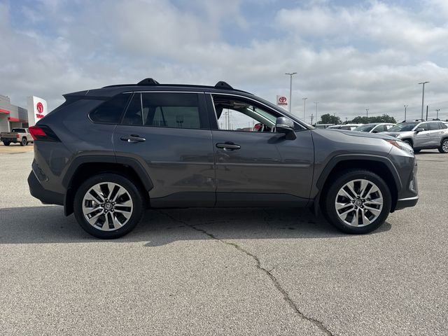 Used 2023 Toyota RAV4 XLE Premium AWD/4WD image 9