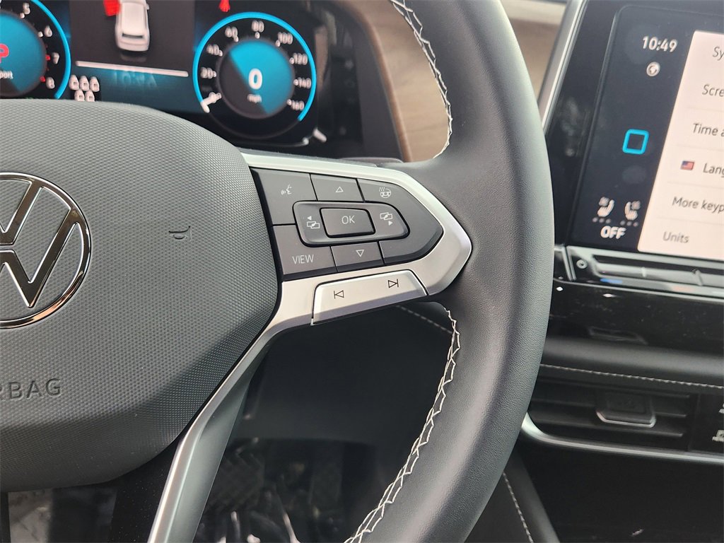 New 2025 Volkswagen Atlas SE image 16