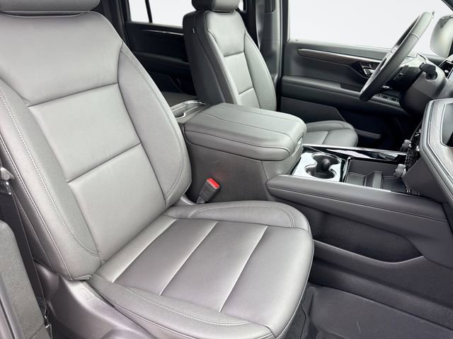 New 2026 Chevrolet Suburban LT w/ Comfort Package image 27
