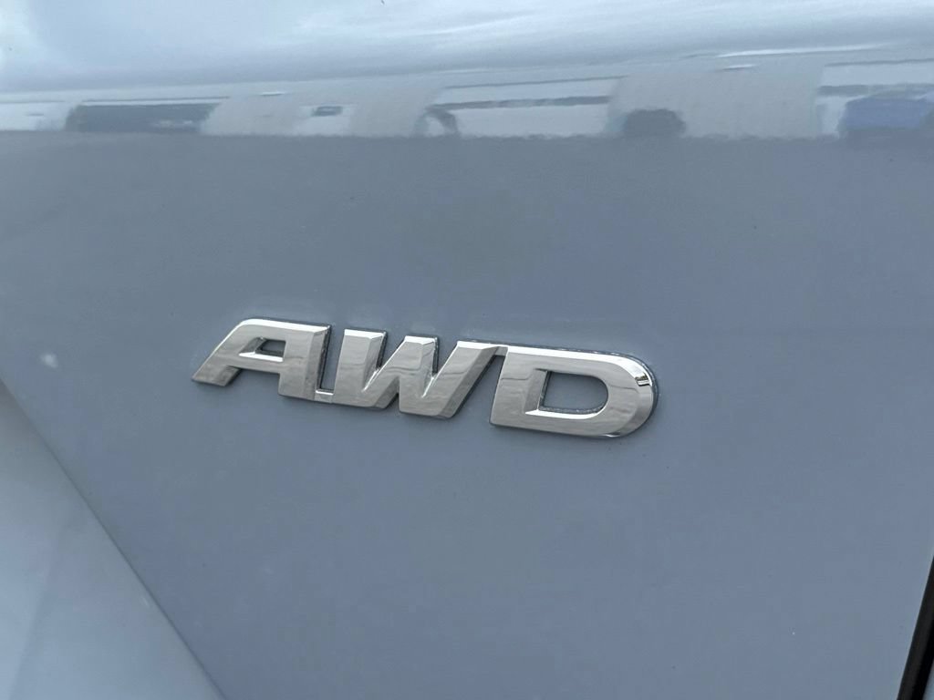 Used 2022 Honda CR-V Touring image 10
