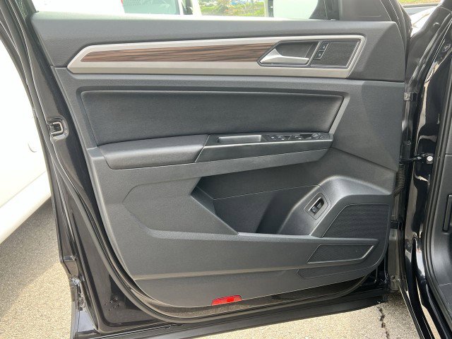 Used 2021 Volkswagen Atlas SE w/ Panoramic Sunroof Package image 22