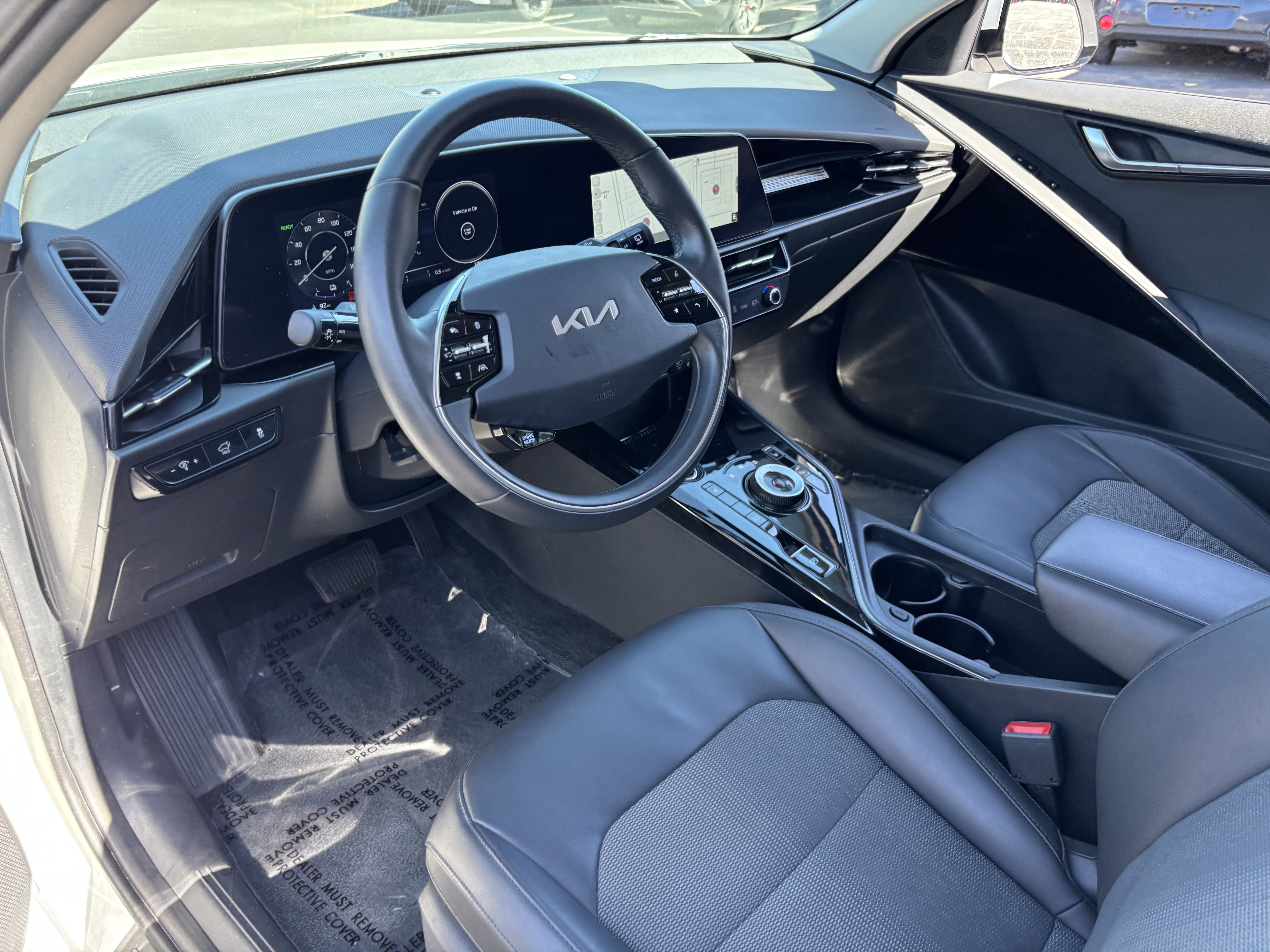 Certified 2023 Kia Niro Wind FWD image 16