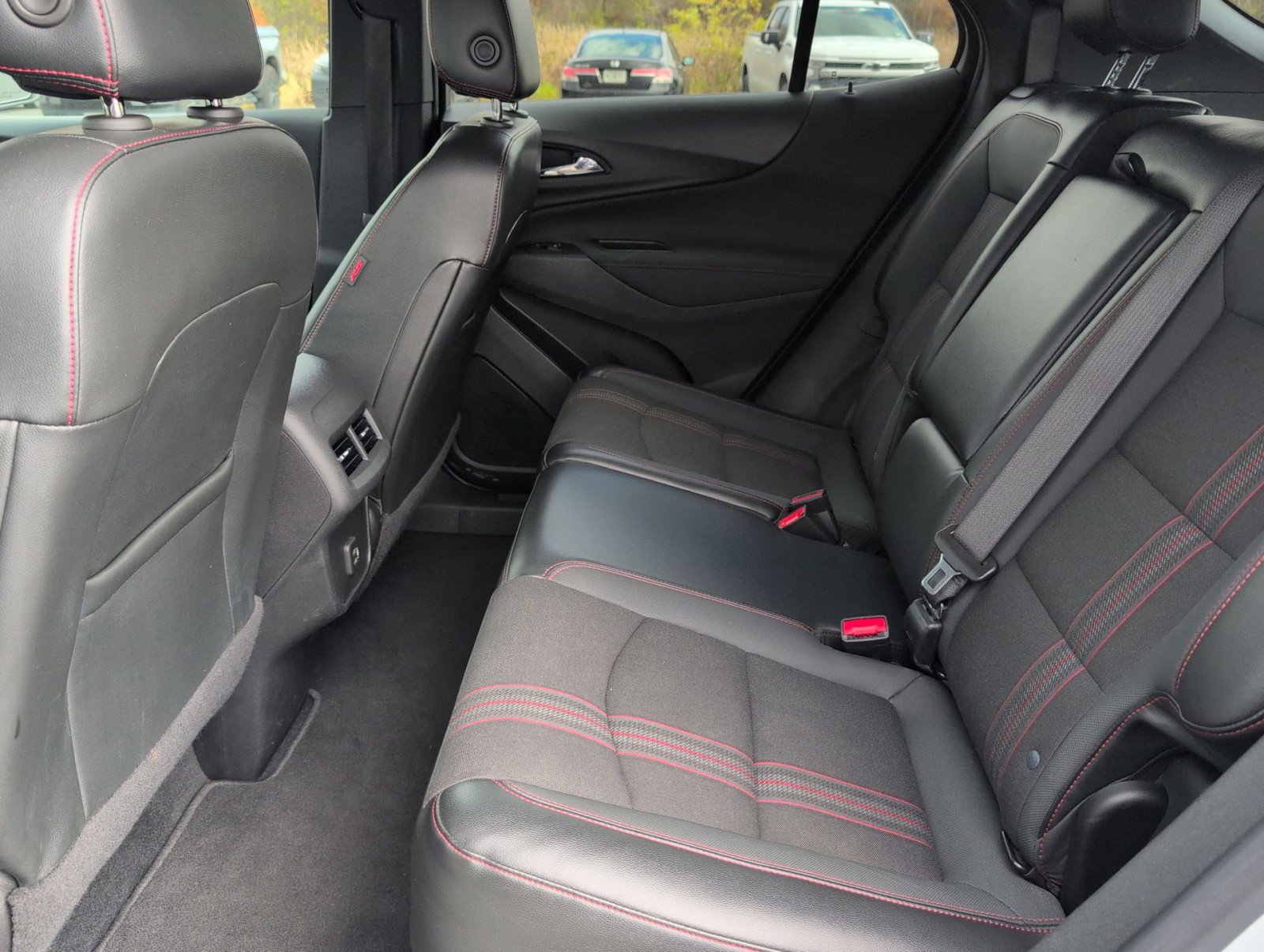 Used 2022 Chevrolet Equinox RS image 23