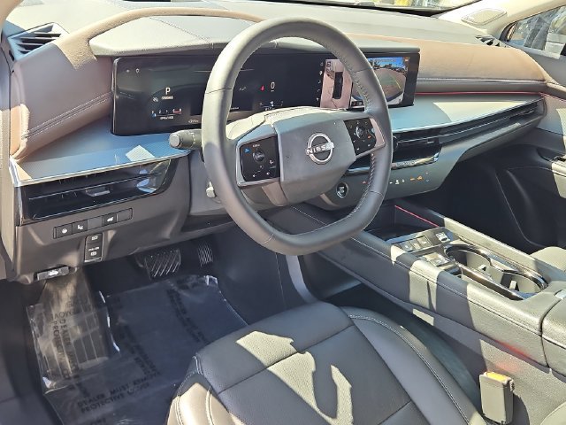 Certified 2026 Nissan Murano Platinum w/ Cargo Package AWD/4WD image 11