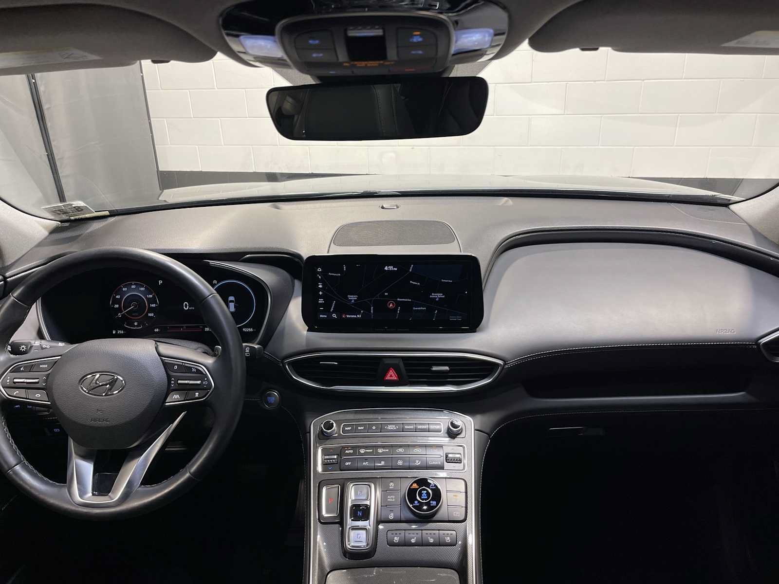 Used 2022 Hyundai Santa Fe Limited AWD/4WD image 10
