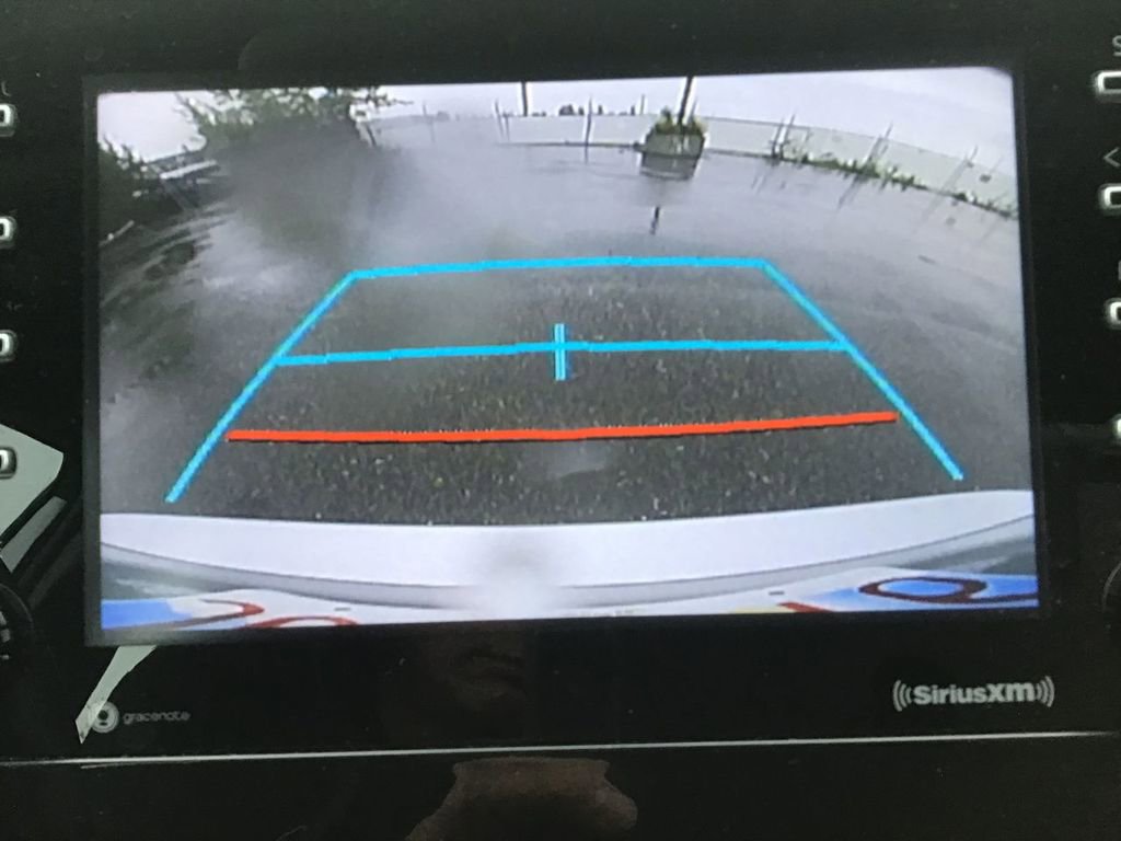 Used 2022 Toyota Camry SE image 16