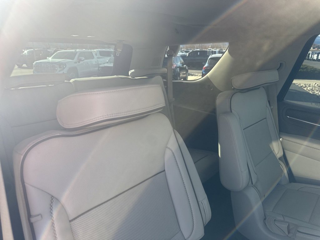 Certified 2021 GMC Yukon Denali w/ Denali Premium Package image 25