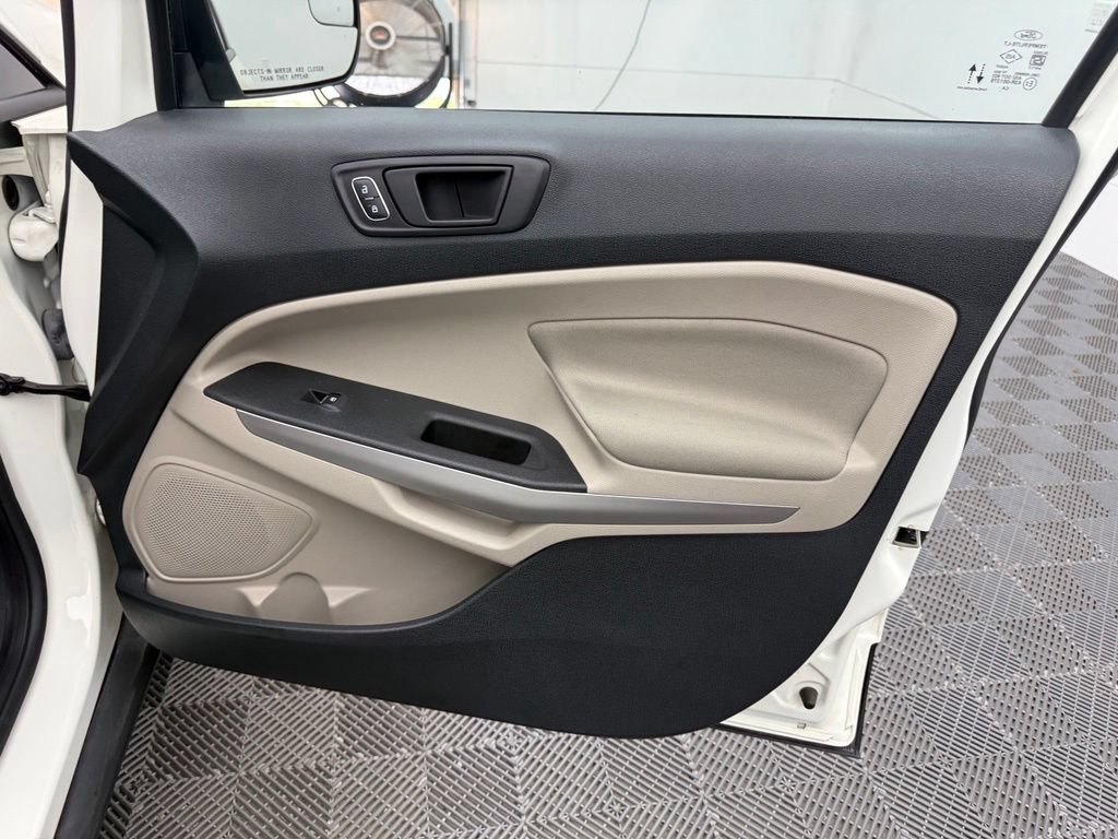 Used 2021 Ford EcoSport S FWD image 31