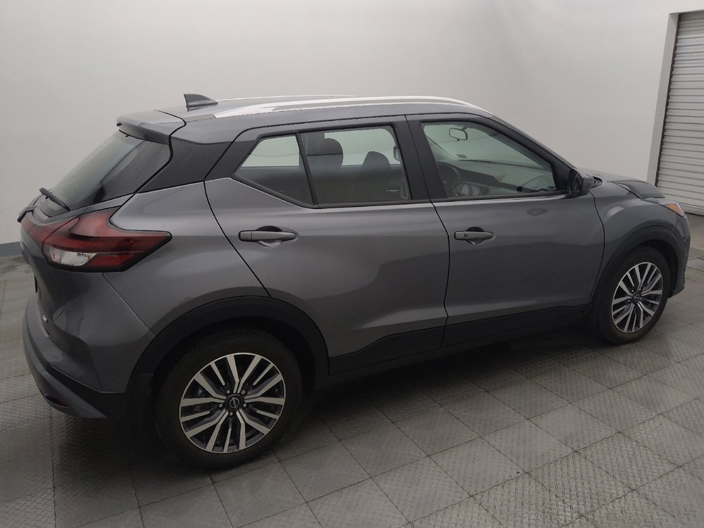 Used 2023 Nissan Kicks SV FWD image 10