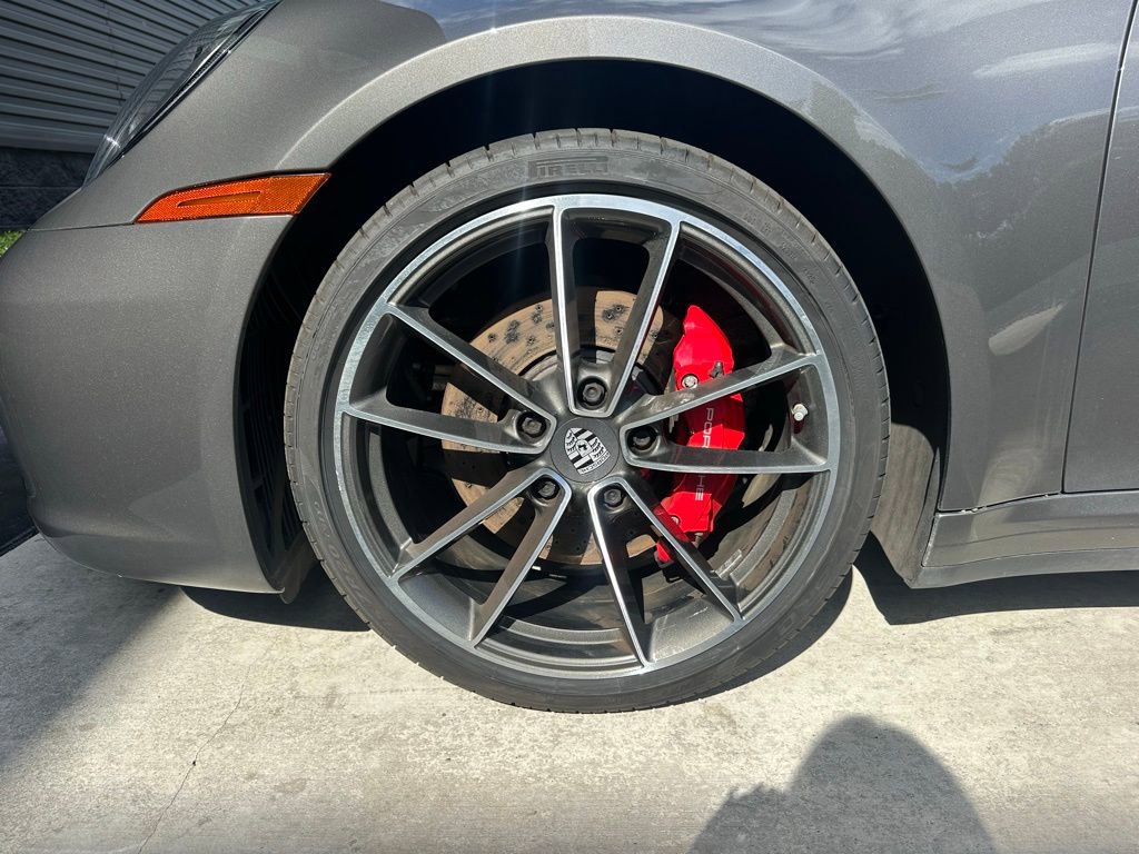 Certified 2021 Porsche 911 Carrera 4S w/ Sport Chrono Package AWD/4WD image 15