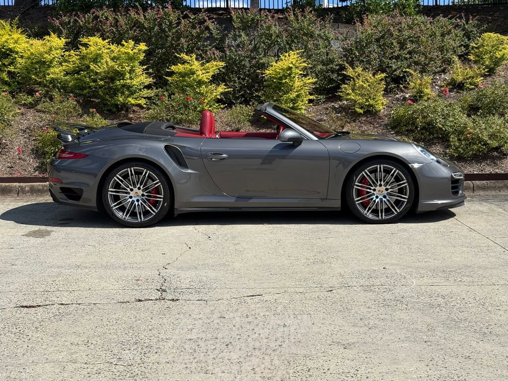 Used 2014 Porsche 911 Turbo image 2