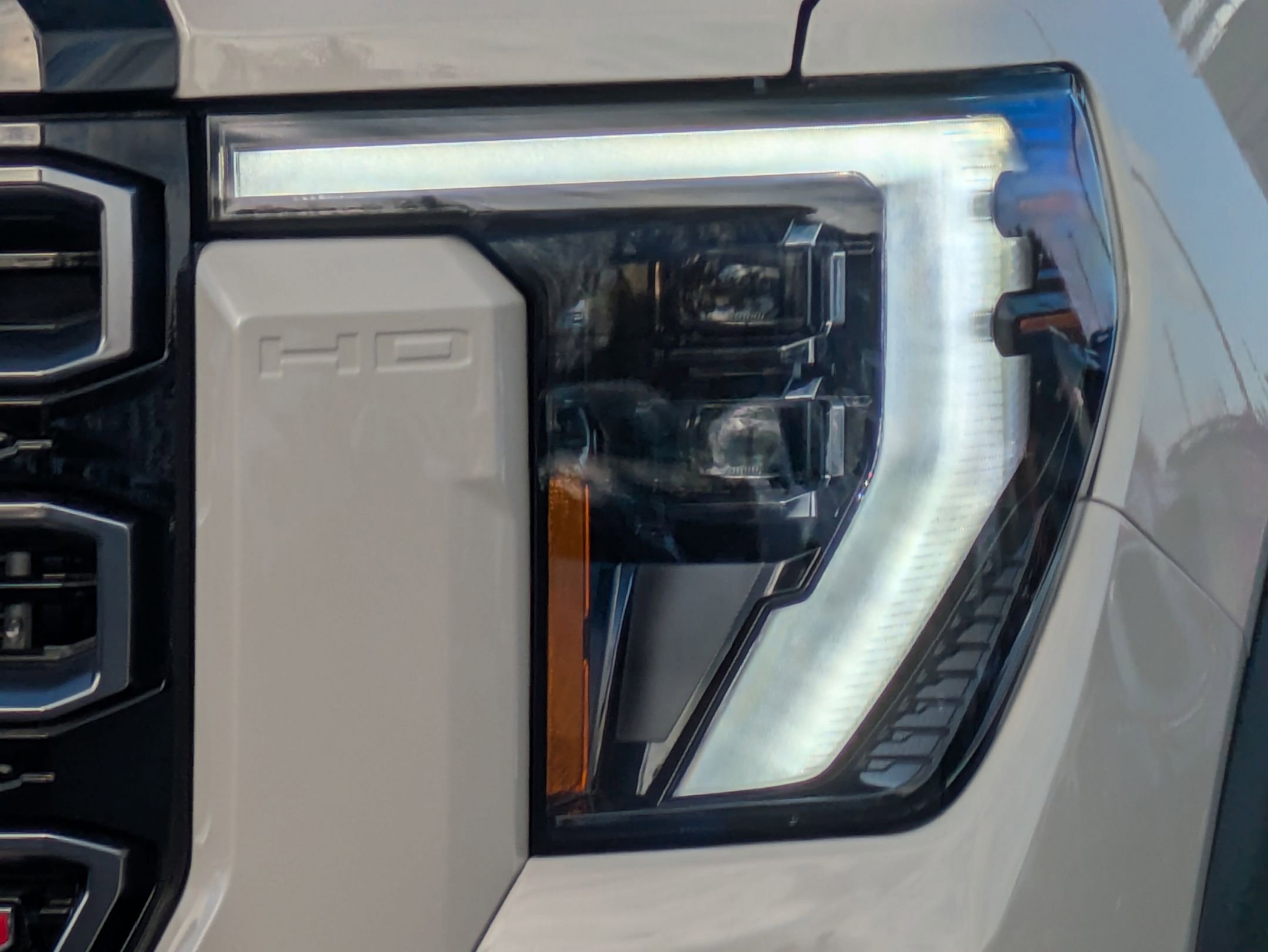 New 2026 GMC Sierra 2500 AT4 w/ AT4 Premium Plus Package image 7