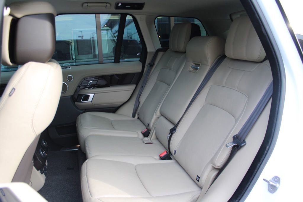 Certified 2022 Land Rover Range Rover P525 Westminster Edition image 38