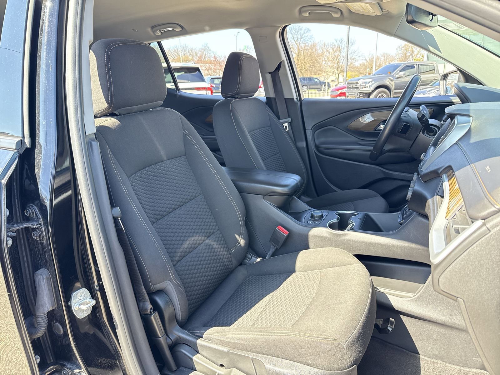 Used 2020 GMC Terrain SLE w/ Driver Convenience Package FWD image 28