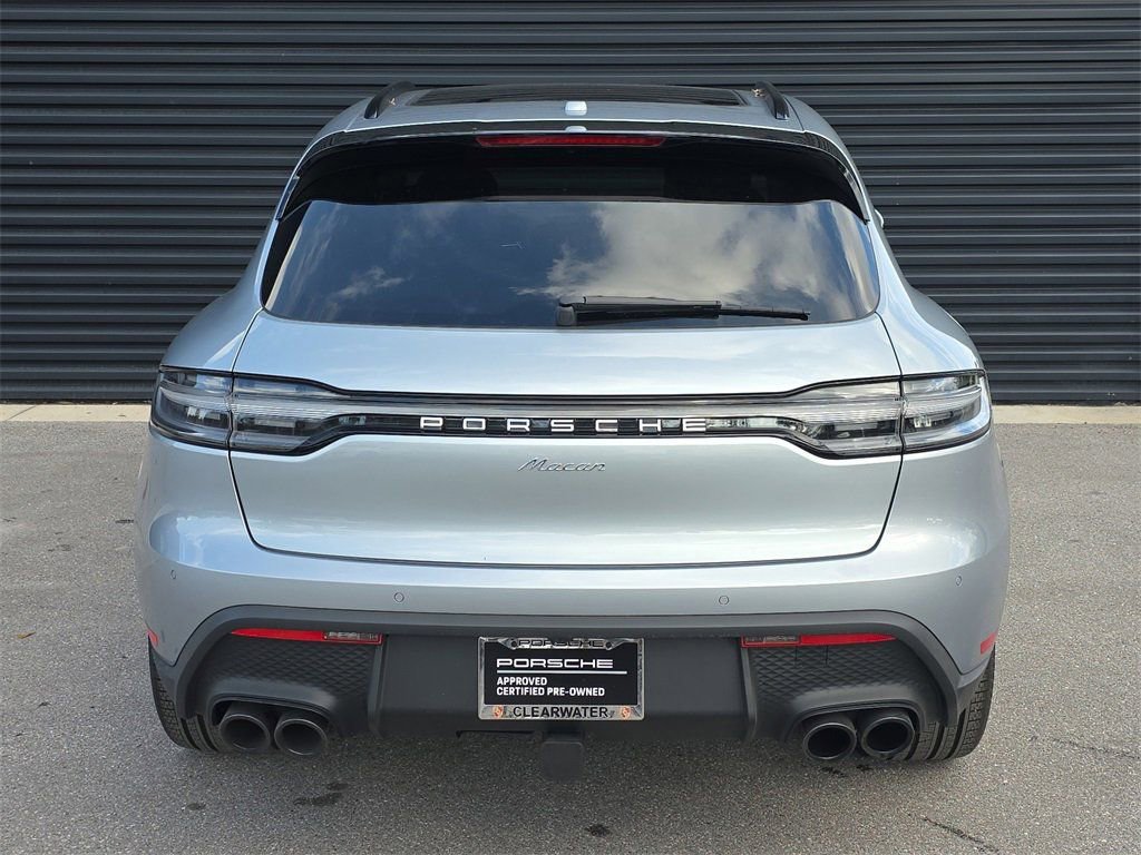 Certified 2025 Porsche Macan image 6