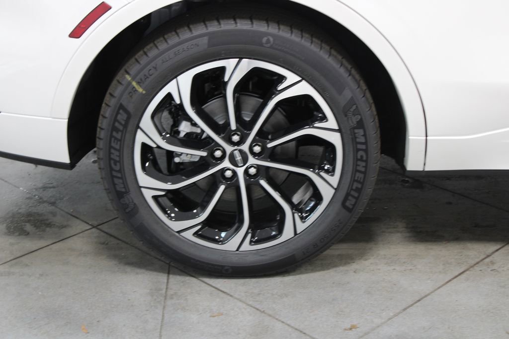 New 2026 Lincoln Nautilus Reserve image 12