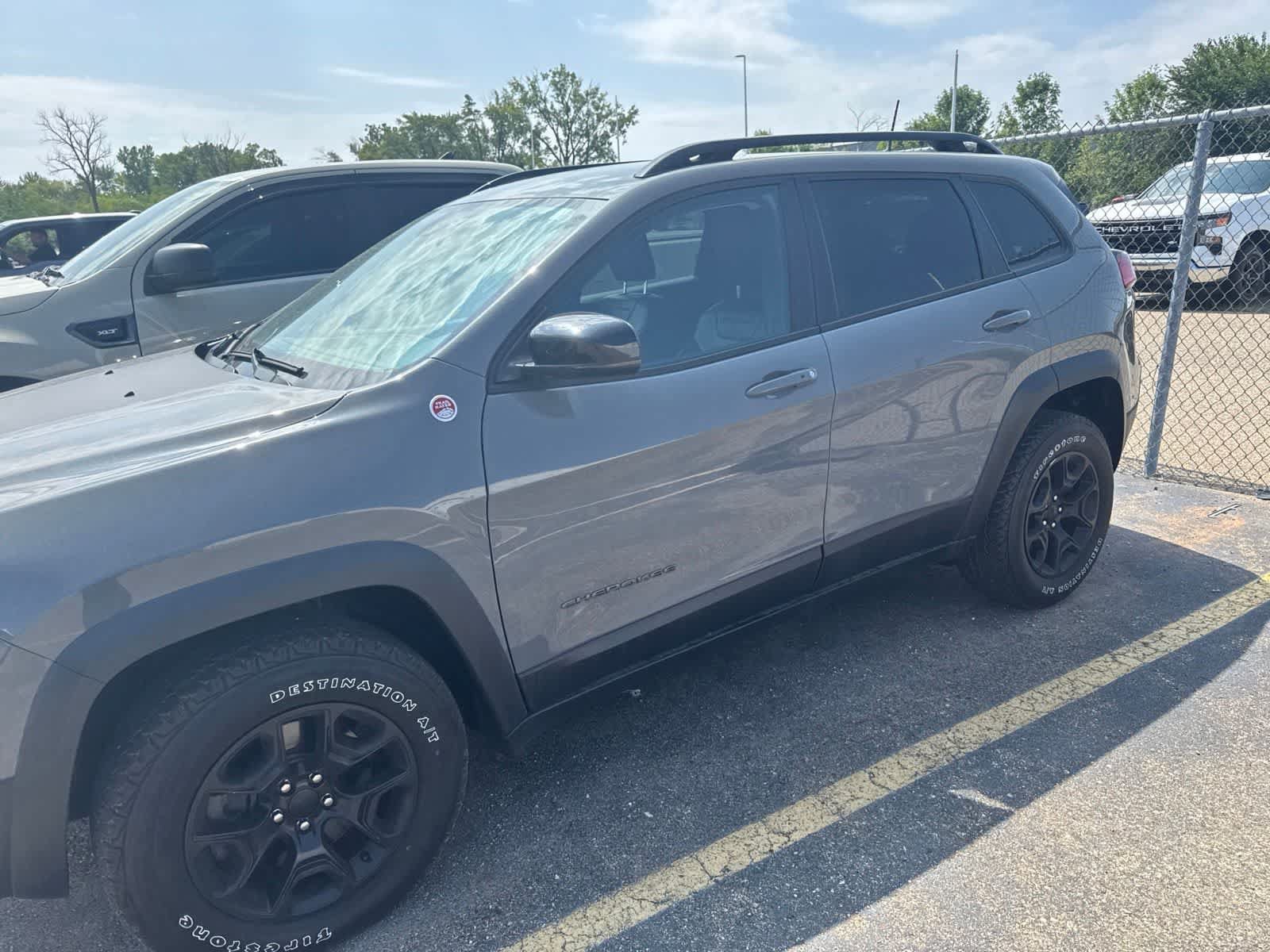 Used 2022 Jeep Cherokee Trailhawk w/ Sound & Nav Group AWD/4WD image 20