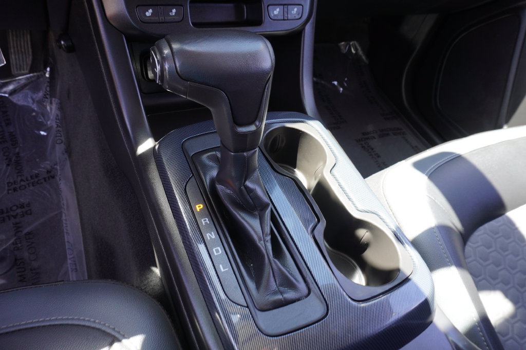 Used 2019 Chevrolet Colorado Z71 AWD/4WD image 22