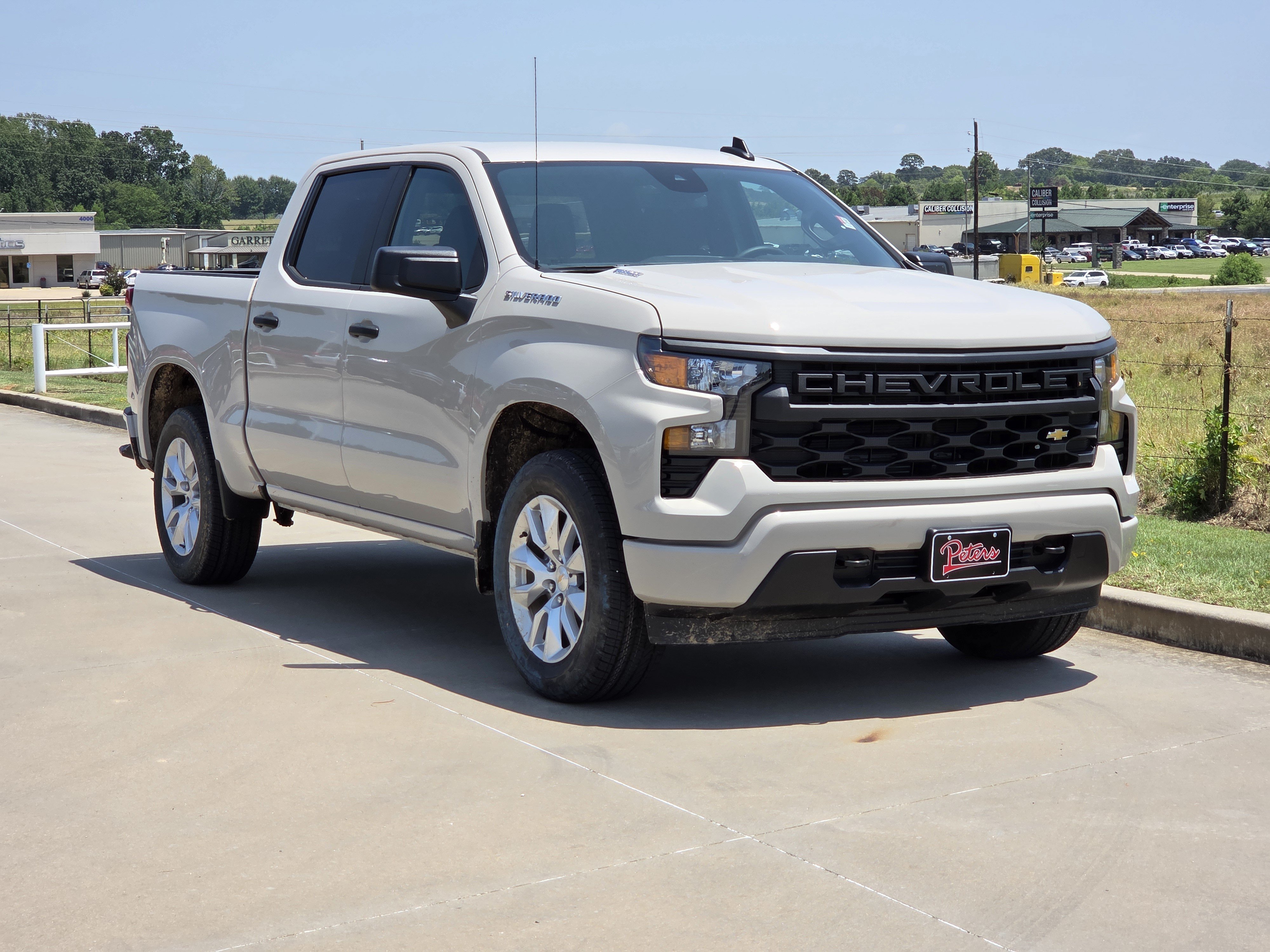 New 2026 Chevrolet Silverado 1500 Custom RWD image 1