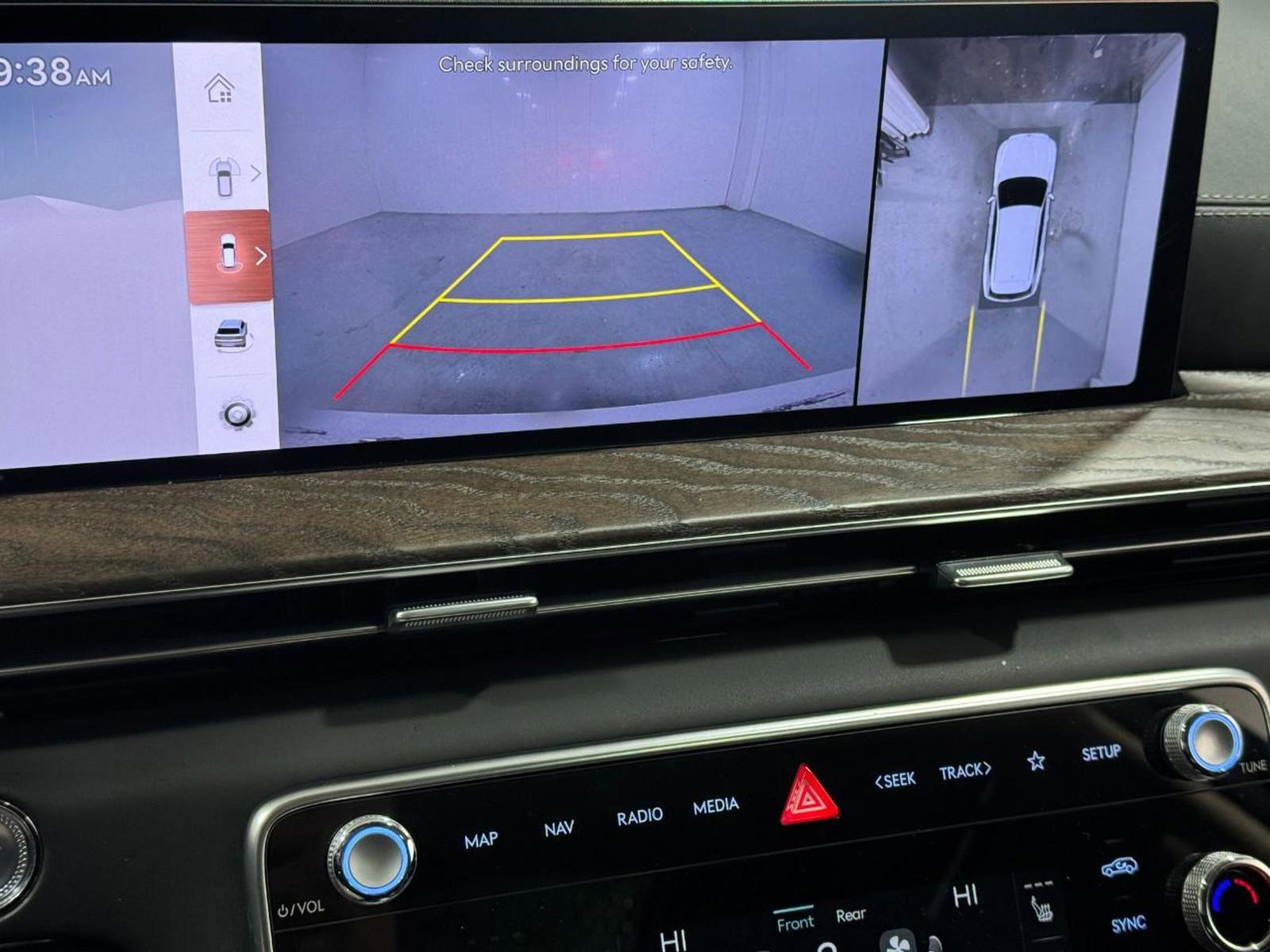 Used 2025 Genesis GV80 3.5T Prestige image 34