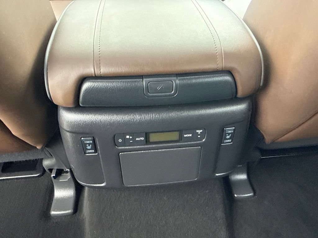 Used 2023 Nissan Armada Platinum w/ Captain's Chairs Package AWD/4WD image 28