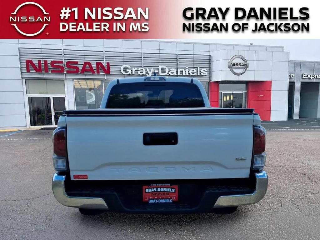 Used 2023 Toyota Tacoma TRD Off-Road AWD/4WD image 7