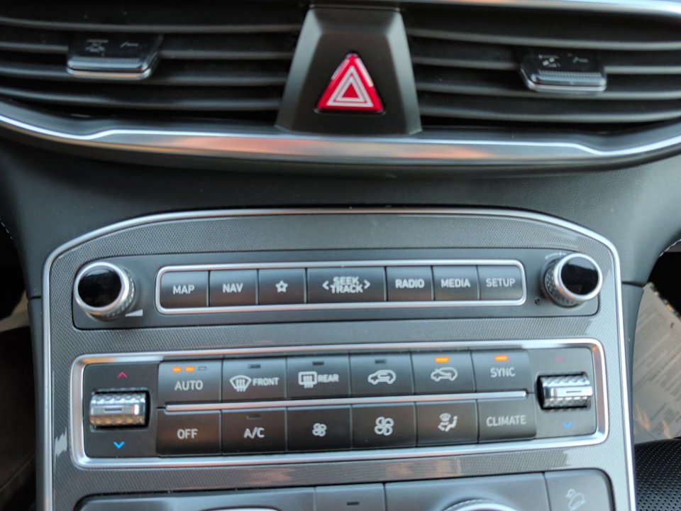 Used 2022 Hyundai Santa Fe Calligraphy image 22