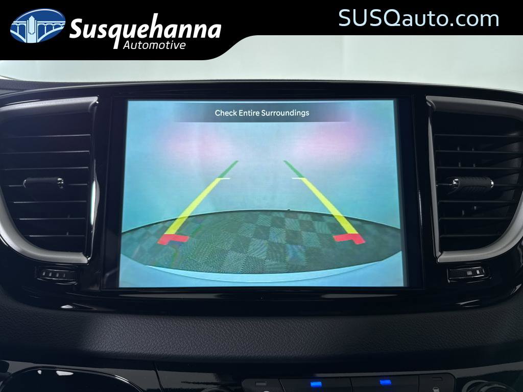 New 2026 Chrysler Voyager LX image 16