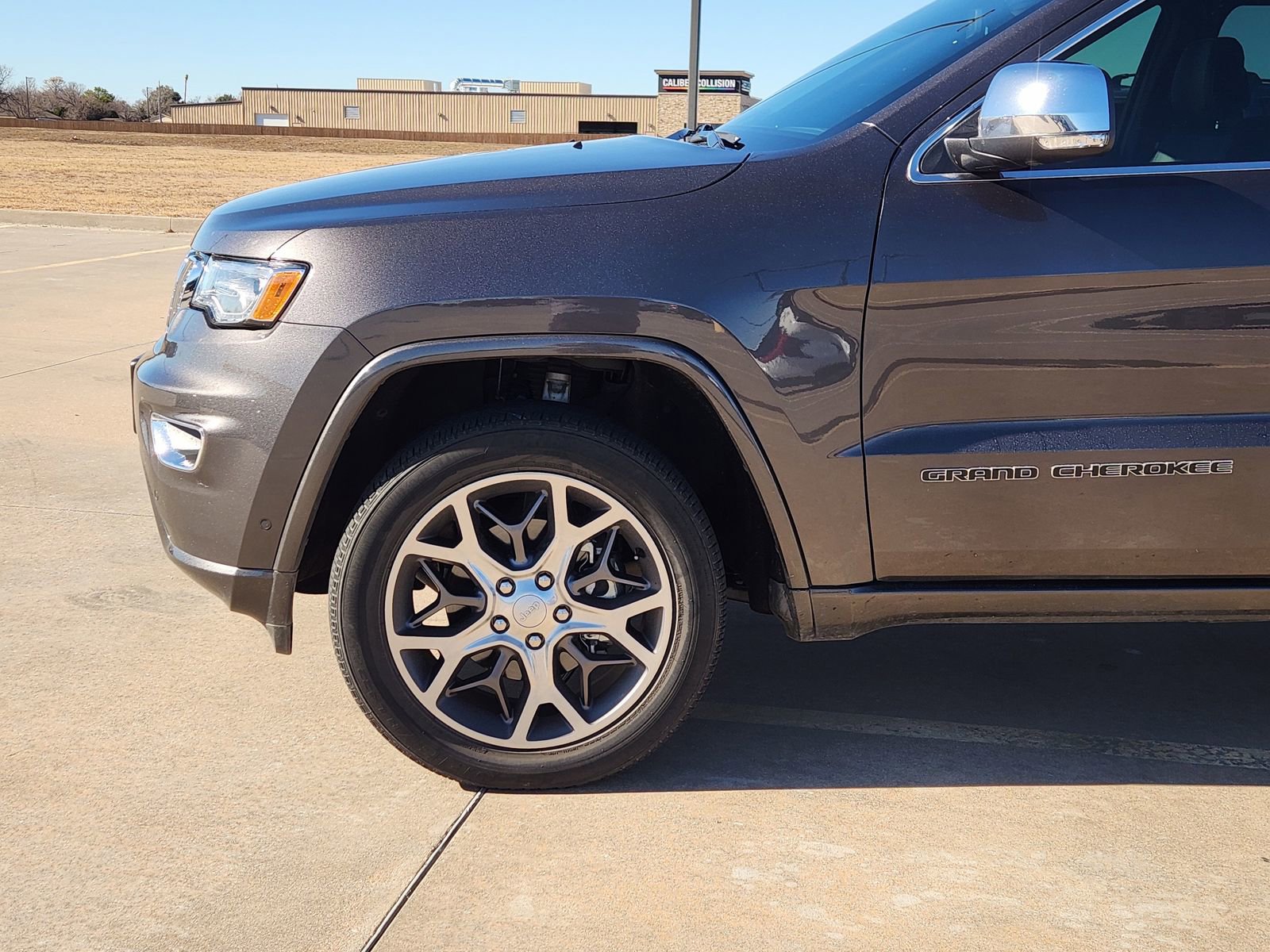 Used 2020 Jeep Grand Cherokee Overland image 9