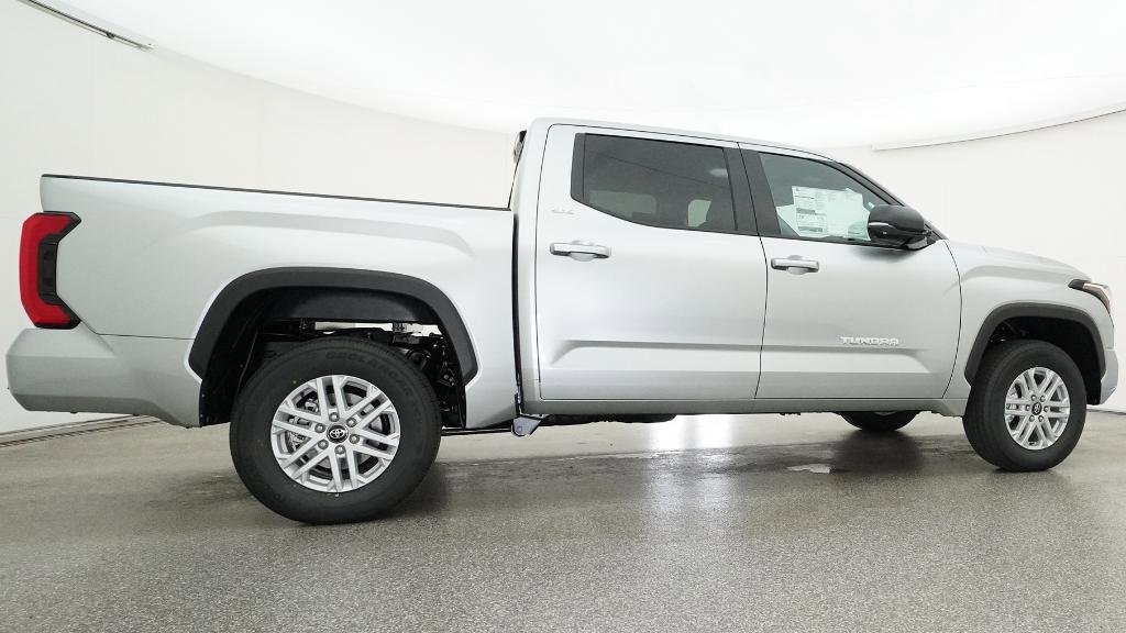 New 2026 Toyota Tundra SR5 image 17