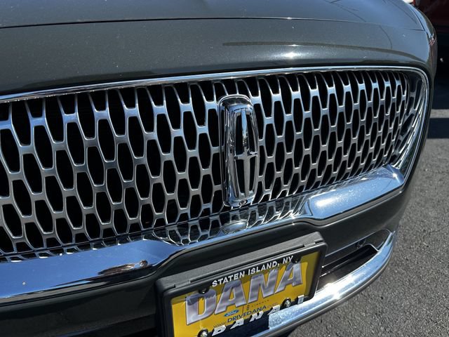 Certified 2023 Lincoln Nautilus Reserve w/ Equipment Group 201A AWD/4WD image 10