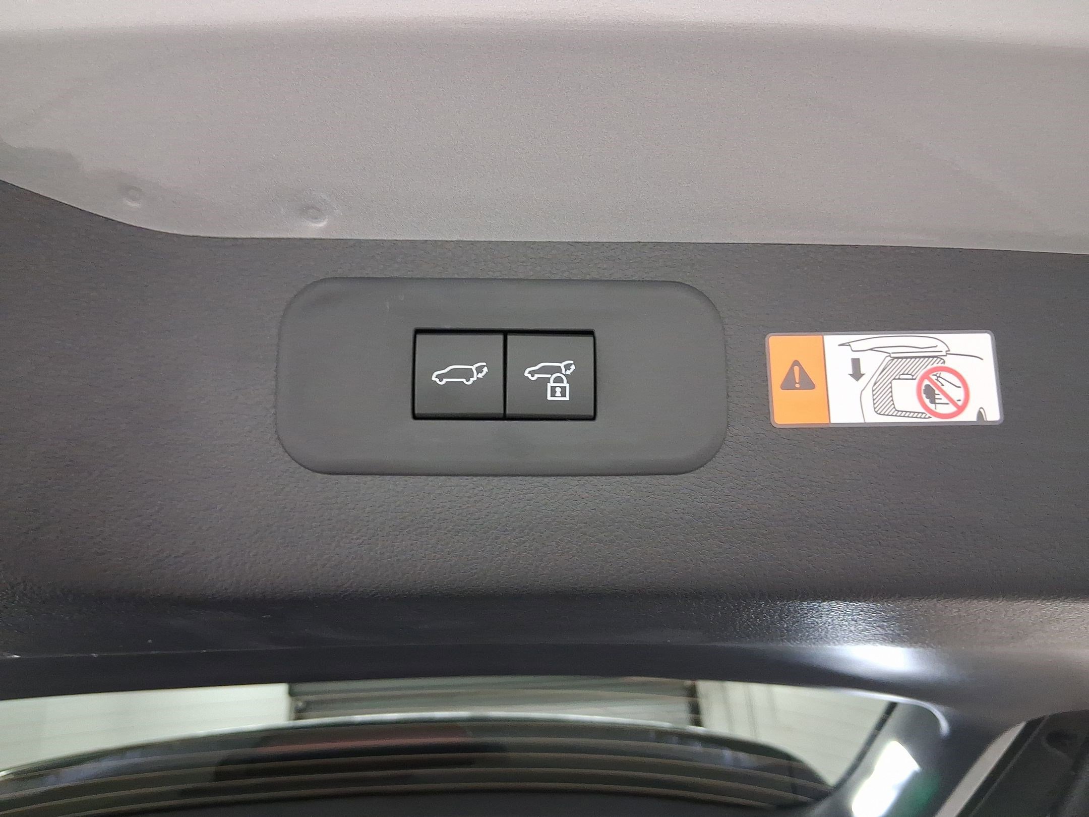 New 2026 Lexus TX 500h AWD image 26